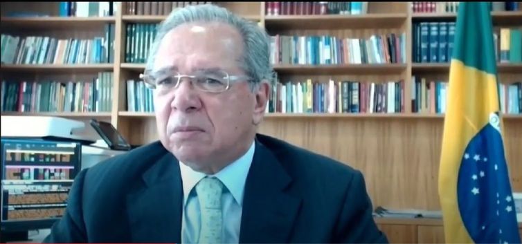 Falta de estrutura em aeroporto de PG impede vinda de Paulo Guedes à Agroleite