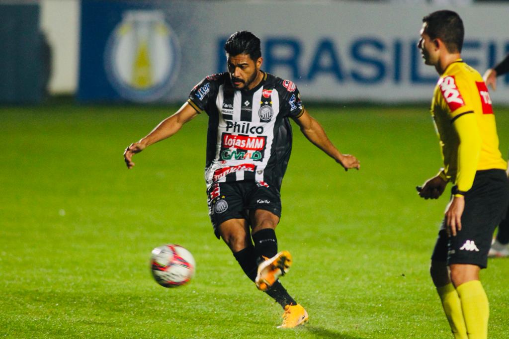 OFEC vence o Londrina e segue para a final do Campeonato Paranaense; classificação se deu nos pênaltis