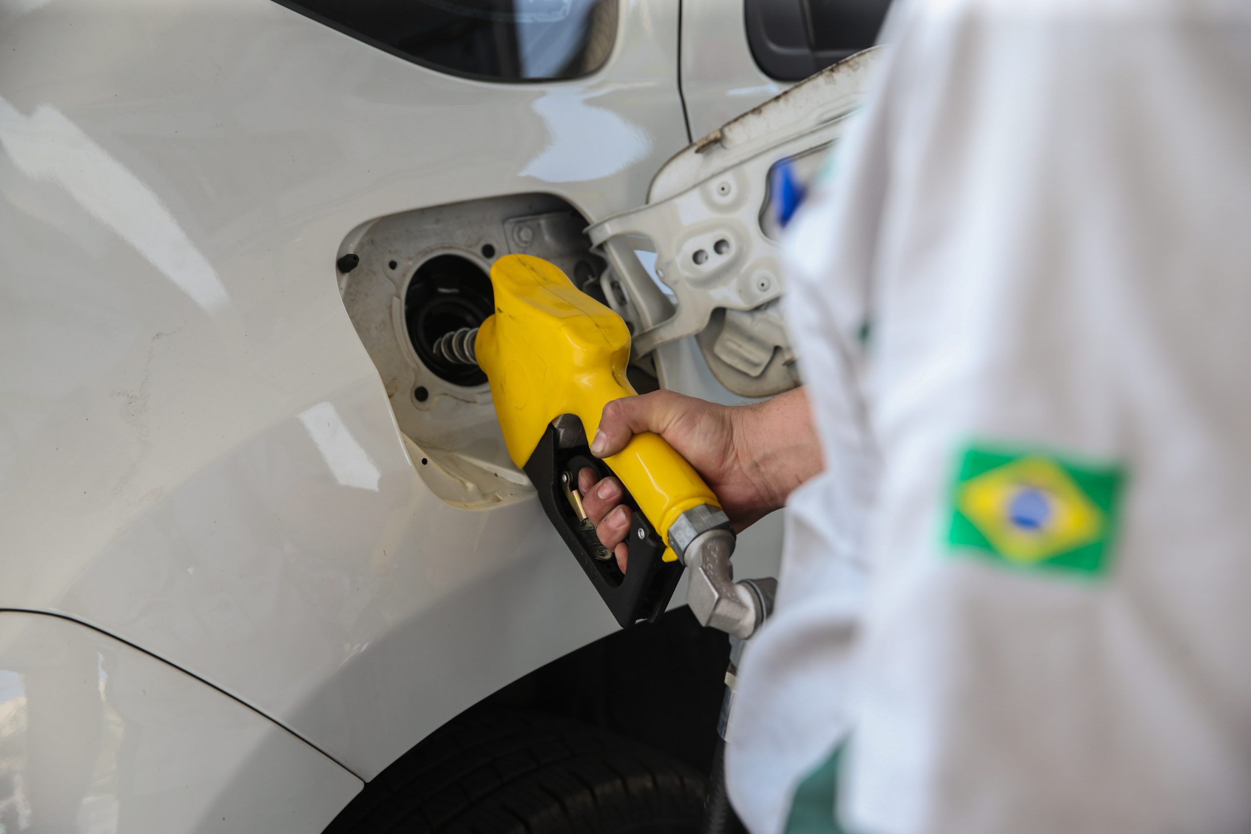 Governo Federal anuncia aumento do etanol na gasolina para 30%