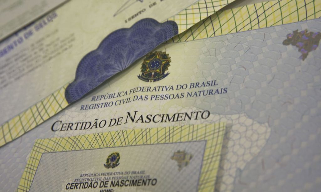 Certidão de Nascimento - Campanha Meu Pai Tem Nome