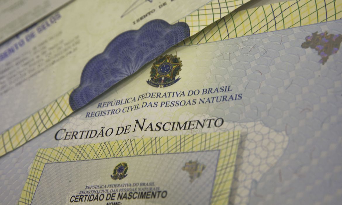 Confira os nomes mais registrados em 2024 em PG