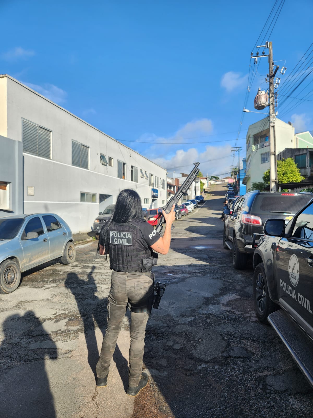Polícia Civil prende duas pessoas em Jaguariaíva