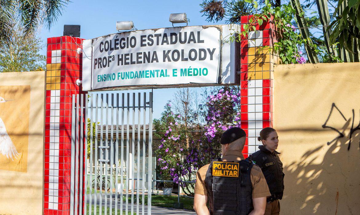 Atirador de escola em Cambé é encontrado morto em sua cela na cadeia