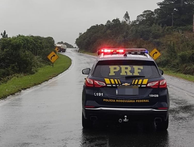 Acidente deixa duas pessoas feridas na BR-373, em Ponta Grossa