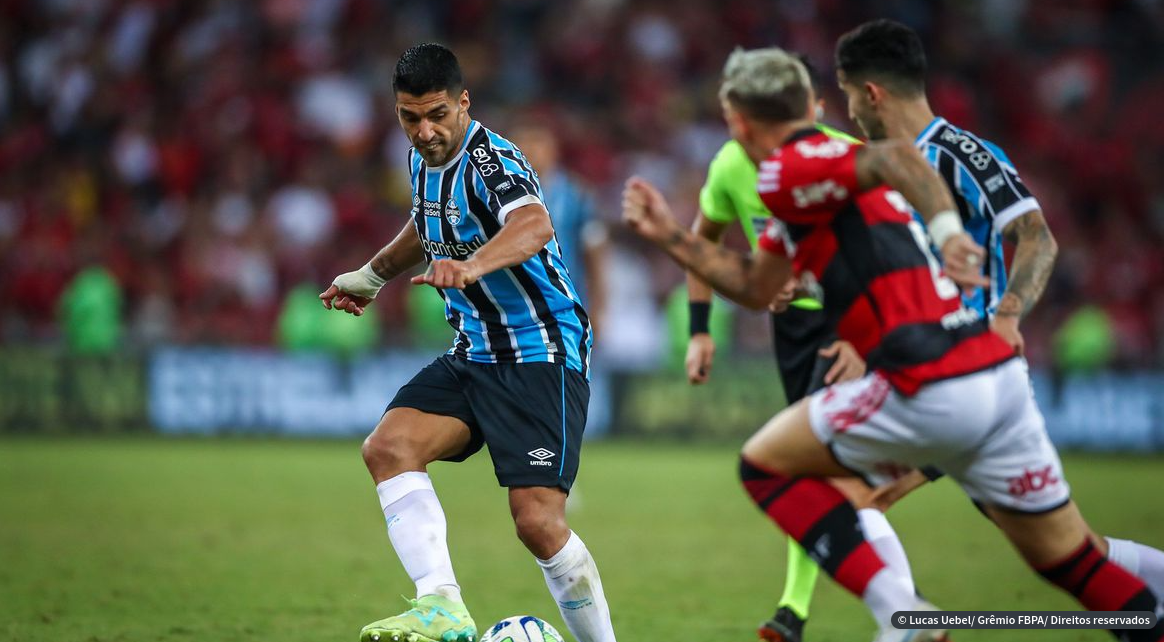 Grêmio recebe Flamengo em jogo de ida da semifinal da Copa do Brasil