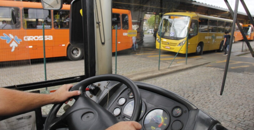 Viação Campos Gerais contrata motoristas em Ponta Grossa
