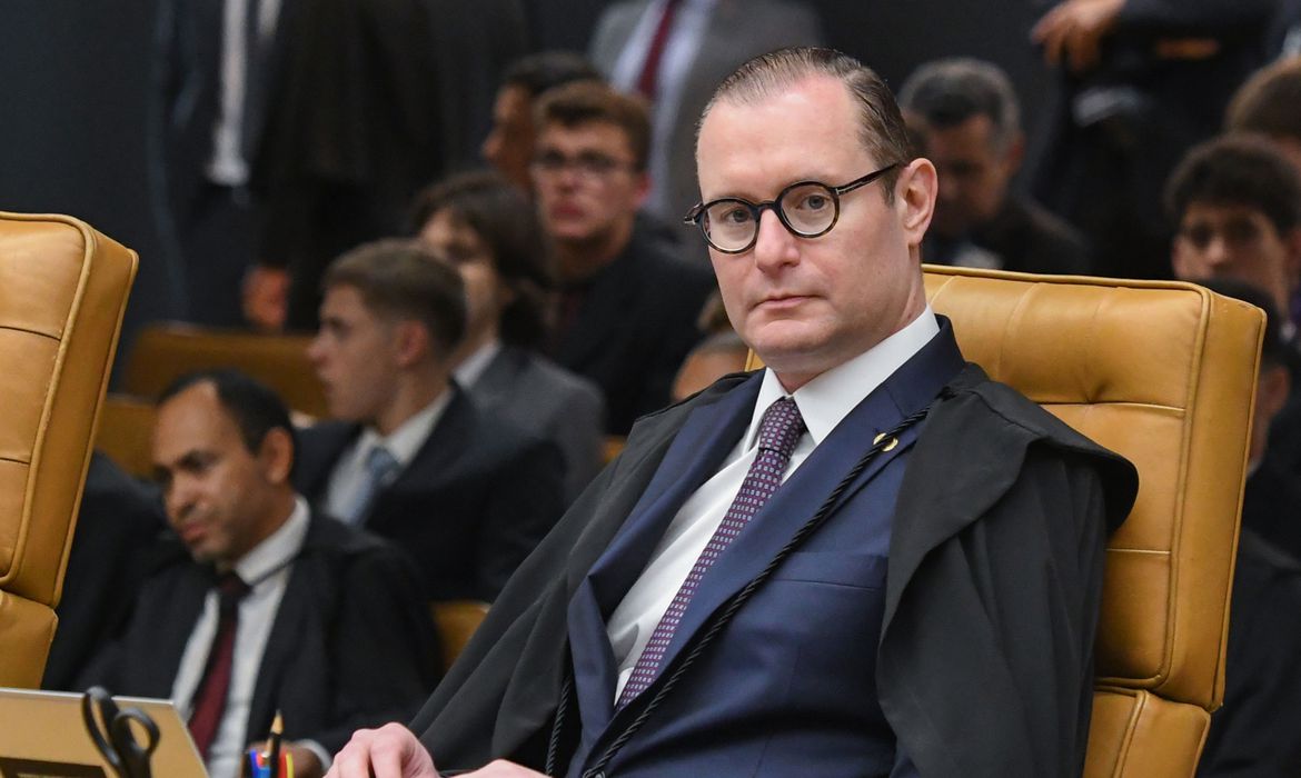 Zanin vota por anular acórdão sobre revisão da vida toda no INSS