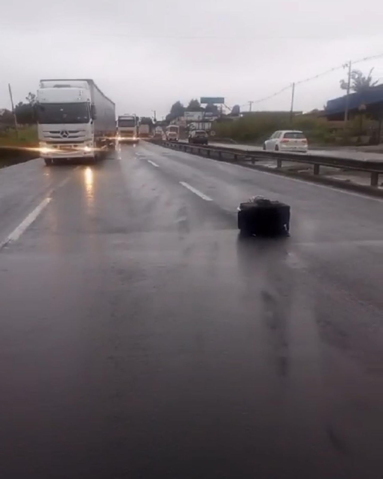 URGENTE: Acidente deixa motociclista ferido em Ponta Grossa