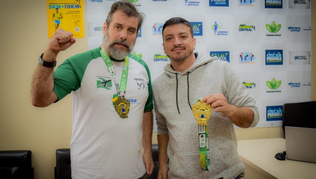 Atletas de PG conquistam ouro e bronze no Brasileiro de Taekwondo