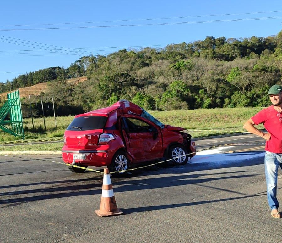 URGENTE: Mulher morre e homem fica em estado grave após acidente na BR-373