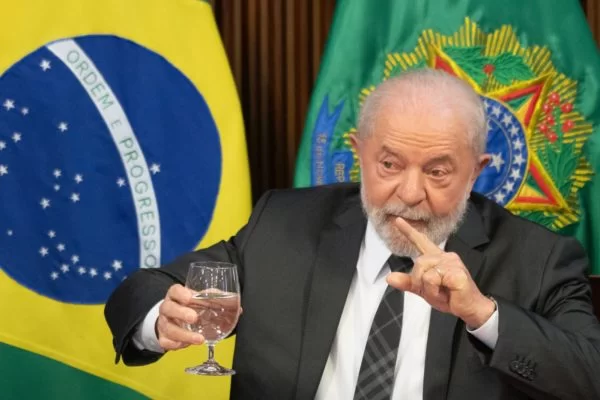 47% do mercado financeiro avalia governo Lula como negativo, diz Genial/Quaest
