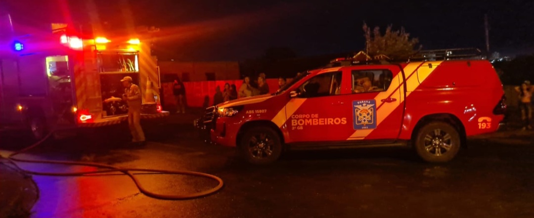 Incêndio em residência mata homem carbonizado em PG