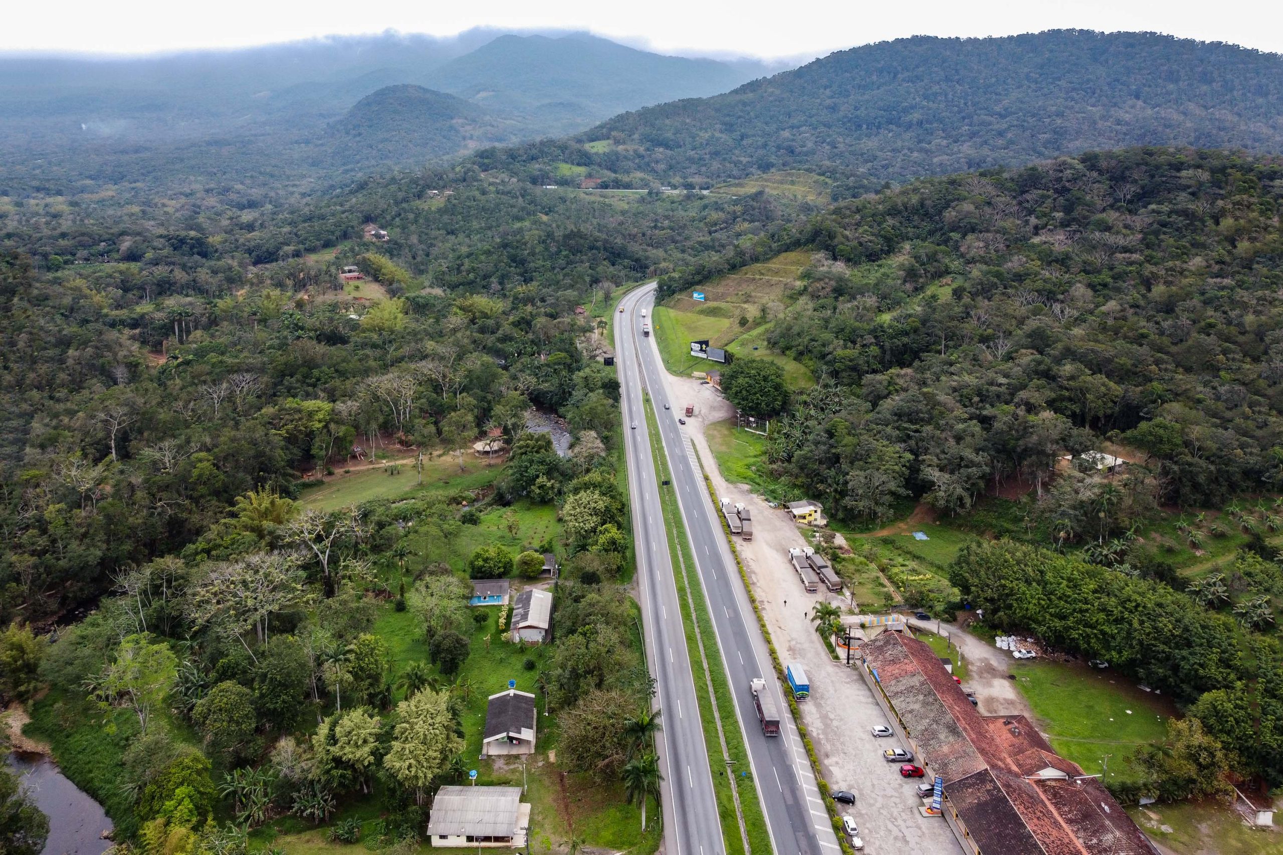 Lote 2 garante pista tripla entre Curitiba e Paranaguá nos primeiros anos do contrato