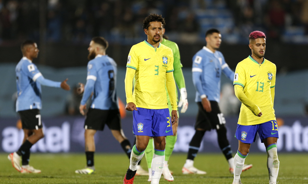 Brasil perde para o Uruguai pelas eliminatórias Sul-Americana para a Copa do Mundo