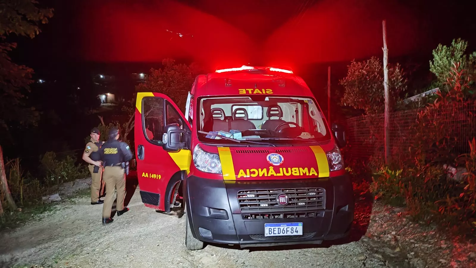 Pai é morto a tiros na frente dos cinco filhos dentro da própria casa