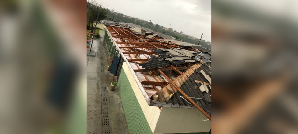 Temporal destrói Escola Municipal do Santa Lúcia em PG