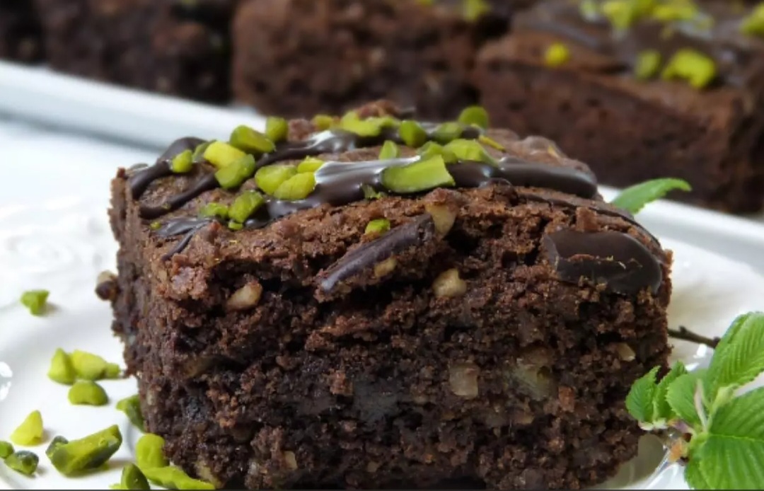 Jovem come brownie de maconha e pula do 3º andar após ter alucinação