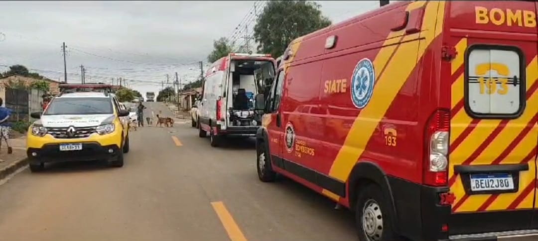 Jovem leva várias facadas dentro da própria casa em Ponta Grossa