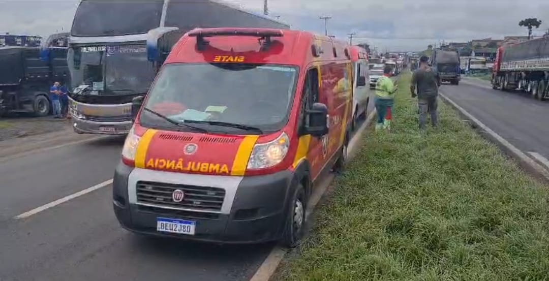 Homem é atropelado por caminhonete em Ponta Grossa