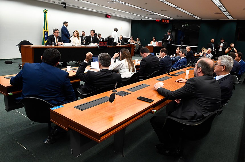 Vereador do PT preso é “prato cheio para direita”, diz dirigente do partido