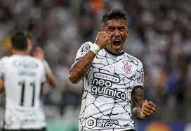 Renovação de Paulinho deve custar R$ 13 milhões aos cofres do Corinthians