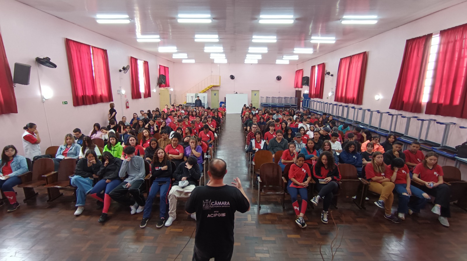 Palestras do Câmara Jovem já alcançaram mais de 5,5 mil estudantes em Ponta Grossa