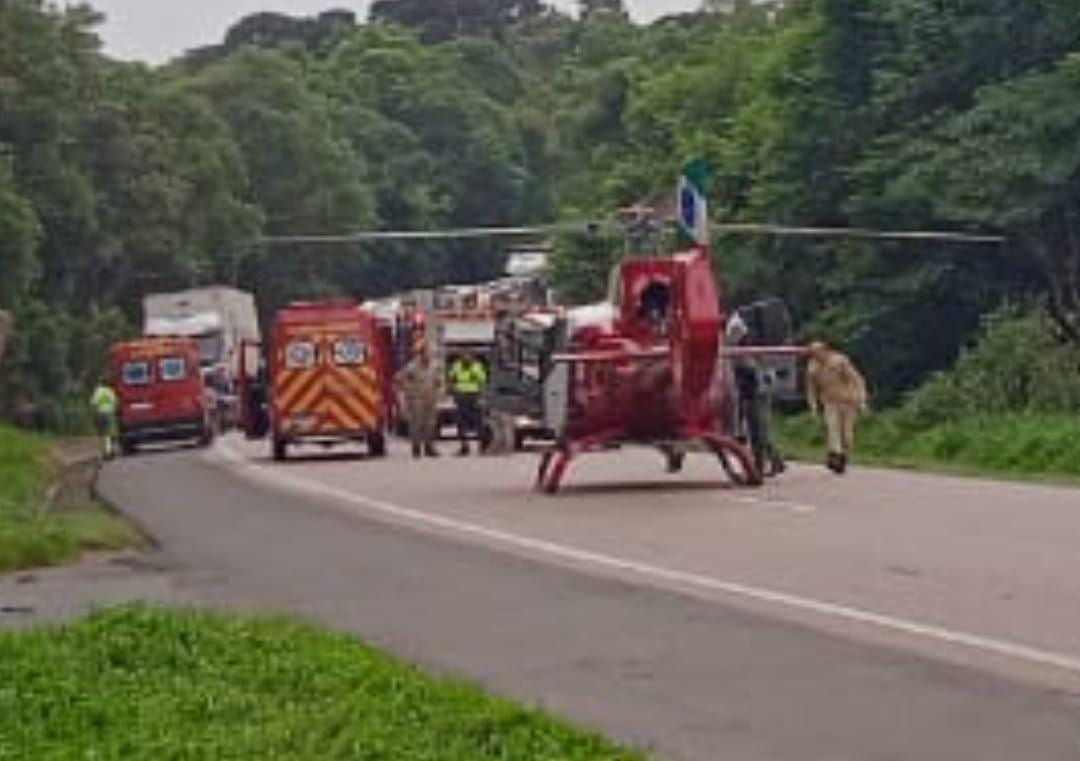 URGENTE: Acidente deixa uma pessoa morta e outra estado grave na BR-277