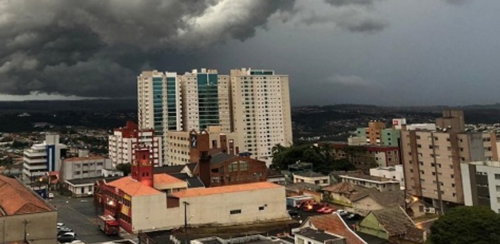 A previsão é de tempo chuvoso em Ponta Grossa nesta quarta-feira (22).