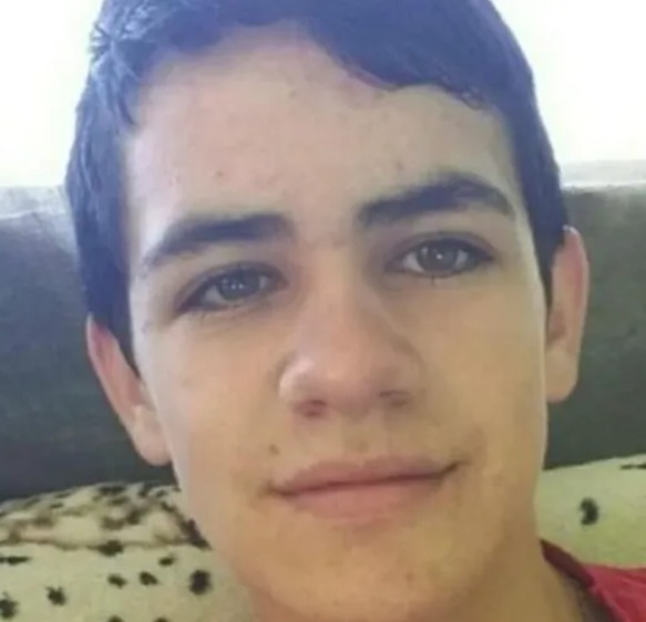 Jovem morre afogado durante passeio escolar