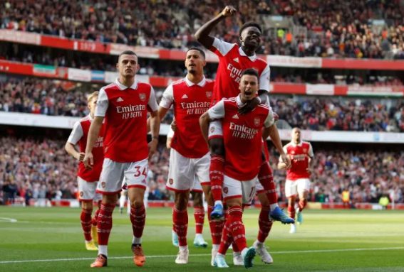 Arsenal tropeça e desperdiça chance de retomar ao topo da Premier League