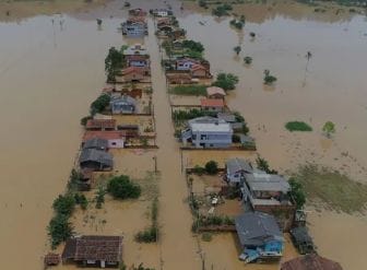 Tempestade que atingiu Buenos Aires pode chegar ao Sul do Brasil; veja previsão