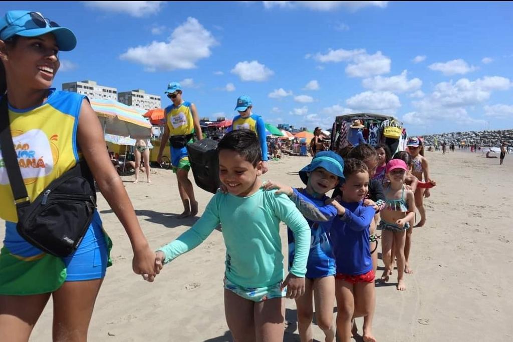 Esporte, lazer e cultura garantem diversão a veranistas e moradores das praias do Paraná