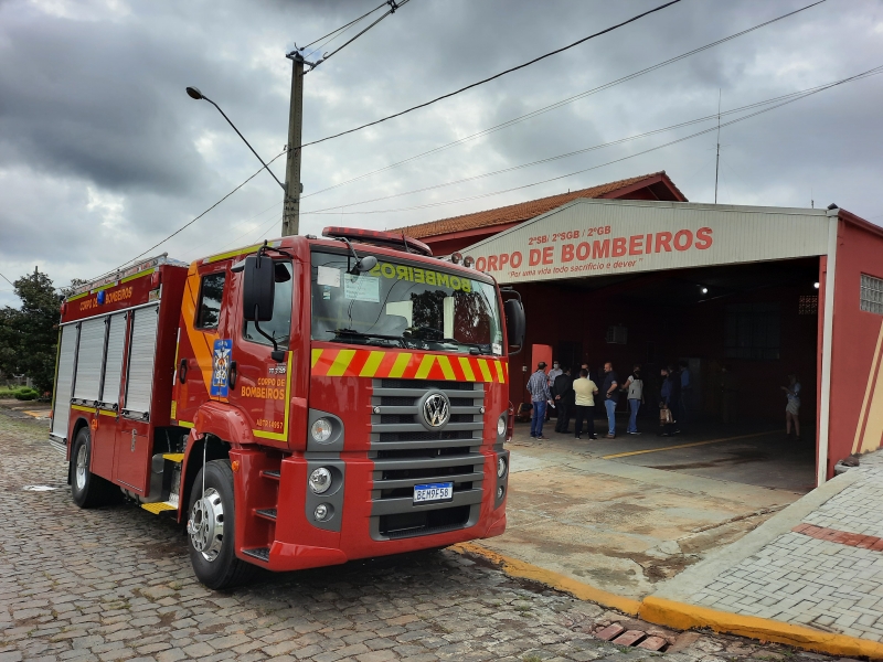 Bombeiros de São Mateus do Sul e de PG são homenageados