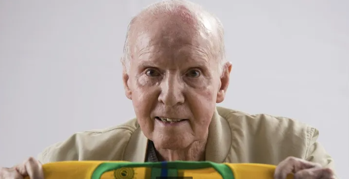 Morre o ex-jogador e ex-técnico Mario Jorge Lobo Zagallo, aos 92 anos