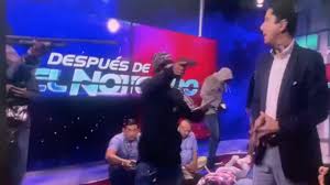 Vídeo: Polícia captura 13 bandidos que invadiram estúdio de TV no Equador