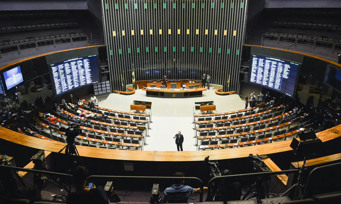 Deputados e senadores esticam feriado de carnaval e só retornam no dia 19/2