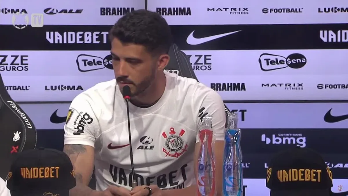 Polêmica: Zagueiro do timão compara jogar no Corinthians e no Flamengo