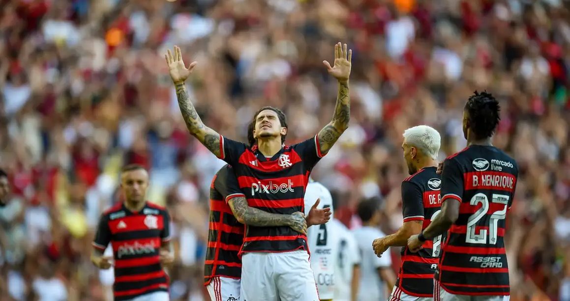 Flamengo derrota Volta Redonda no Maracanã e assume a vice-liderança do Carioca