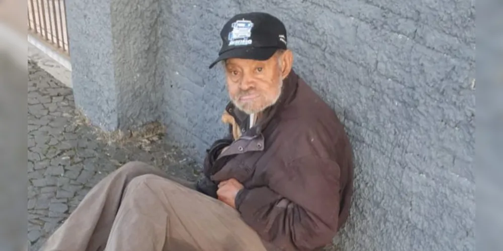 Saiba quem é o idoso encontrado morto dentro de casa em Ponta Grossa