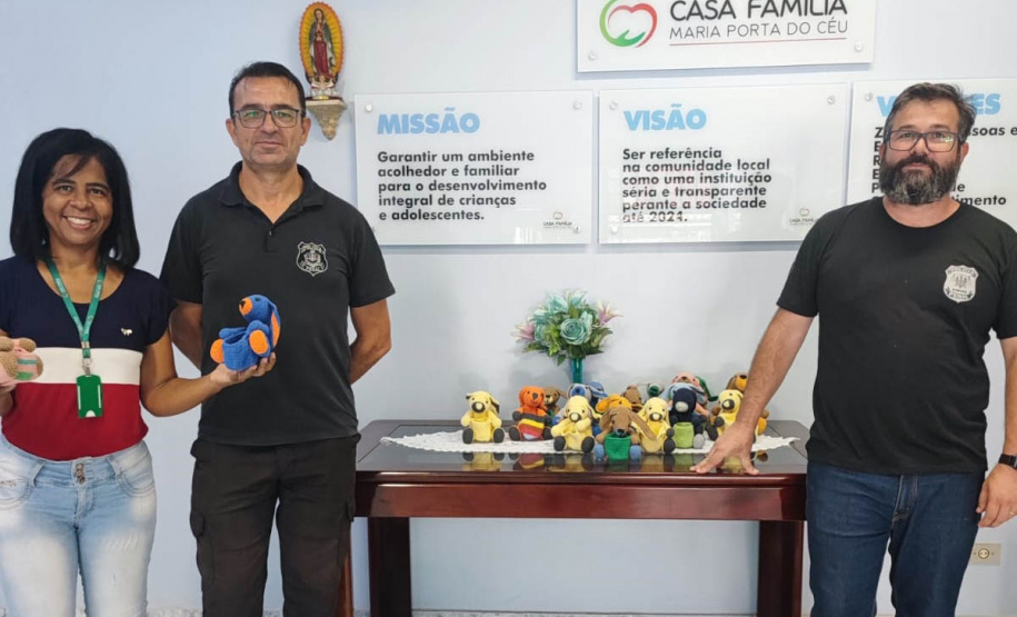 Detentos confeccionam 1.168 brinquedos para crianças em vulnerabilidade no Paraná