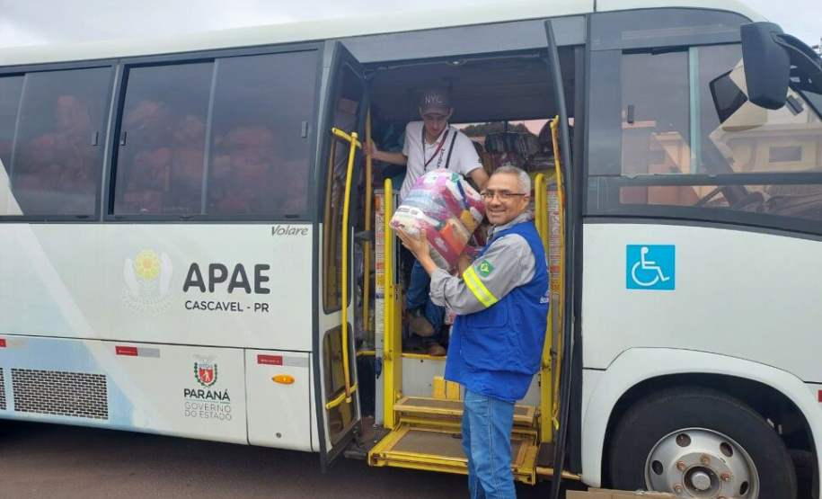 Campanha da Fatura Solidária da Copel entrega mais de 5 mil cestas básicas pelo Paraná