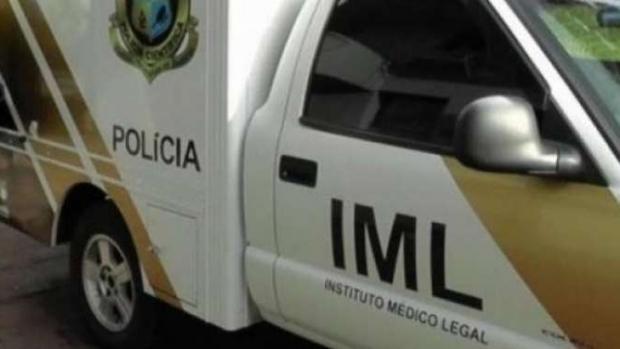 Motorista morre em acidente após carro sair da pista nos Campos Gerais