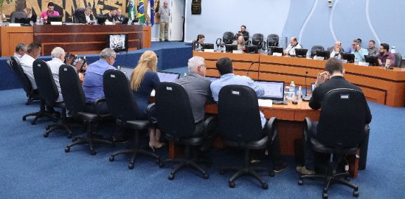 Câmara vota projeto que aumenta de 19 para 23 o número de vereadores em Ponta Grossa