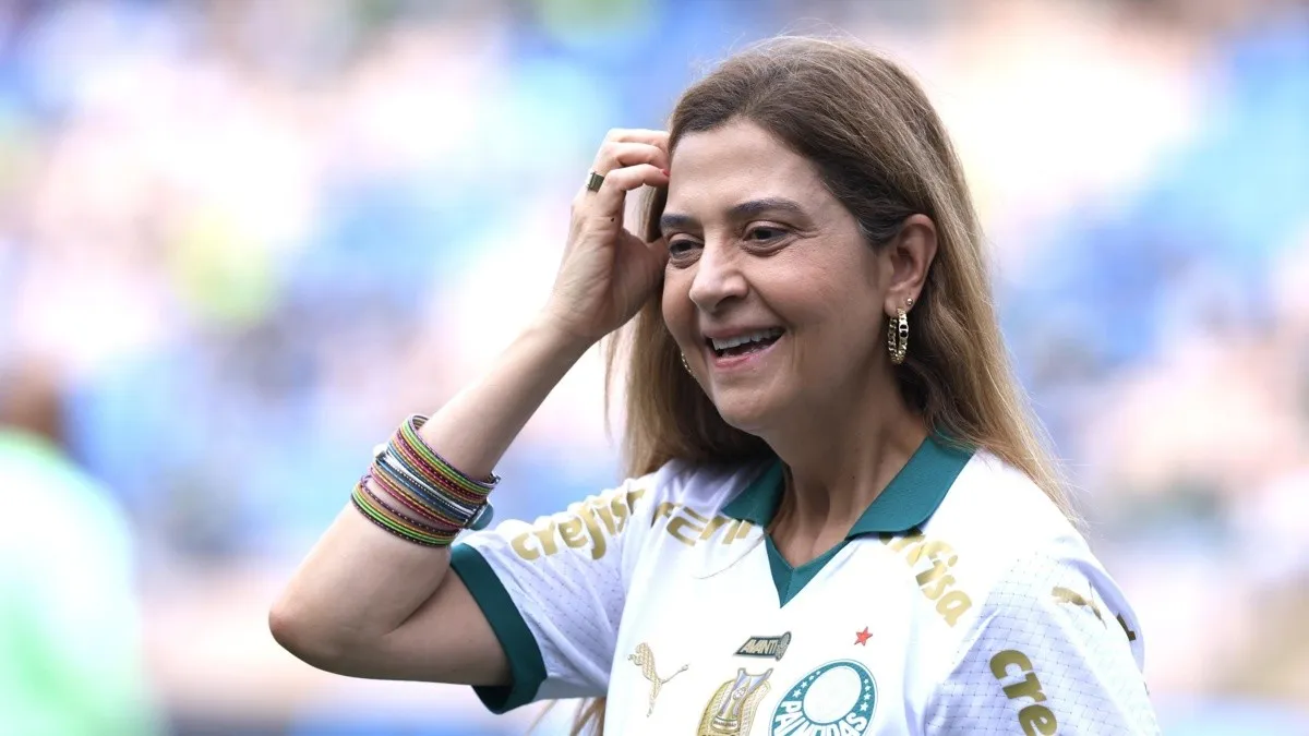 Leila Pereira rebate Landim: Ganhamos a Libertadores e Supercopa em grama natural
