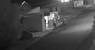 Vídeo: Câmera flagra menina levando tiro na cabeça em Ponta Grossa