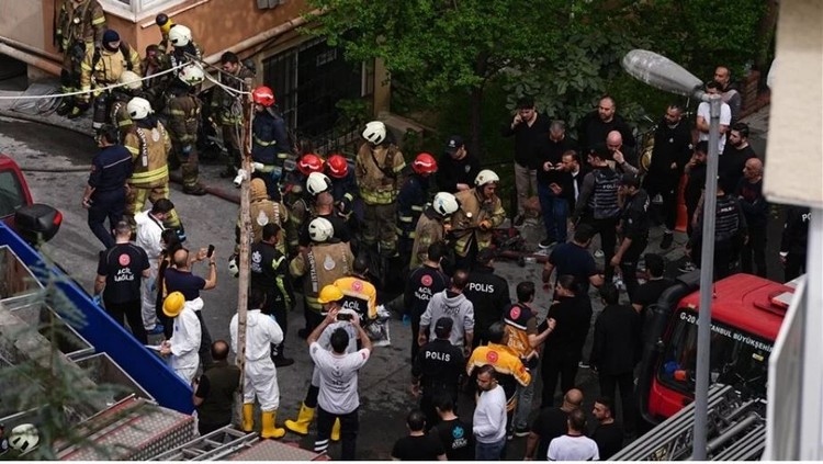 Vídeo: Incêndio deixa 29 mortos e vários feridos em boate de Istambul