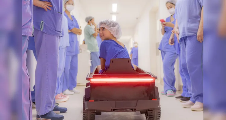 Hospital infantil agora tem carrinhos elétricos para pacientes da pediatria