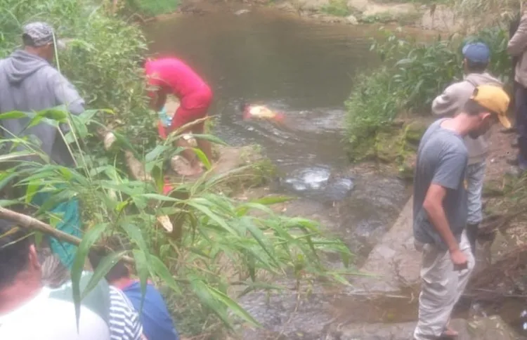 URGENTE: Dois corpos são encontrados em cachoeira de Ponta Grossa