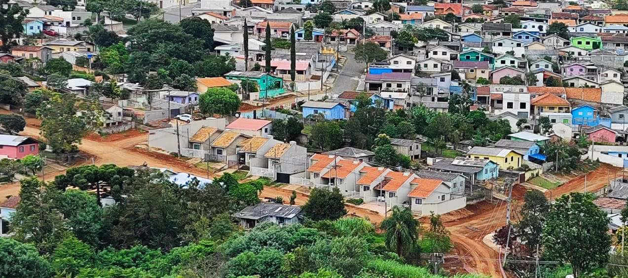 Com investimento superior a R$ 2,9 milhões, Prefeitura inicia obras de pavimentação na Vila Jansen e no Jardim Santa Paula