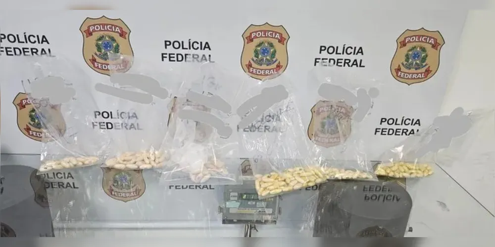 Brasileiros engolem mais de 600 cápsulas de cocaína e acabam presos pela PF